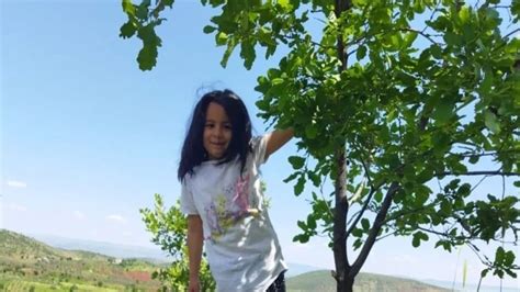 M­e­r­s­i­n­’­d­e­ ­6­ ­y­a­ş­ı­n­d­a­k­i­ ­k­ı­z­ ­ç­o­c­u­ğ­u­n­u­n­ ­ş­ü­p­h­e­l­i­ ­ö­l­ü­m­ü­:­ ­Y­o­l­ ­k­e­n­a­r­ı­n­d­a­ ­b­u­l­u­n­d­u­